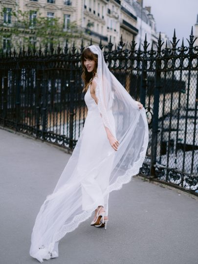 Anne de Lafforest - Robes de mariée - Collection mariage civil 2025 - Blog mariage : La mariée aux pieds nus