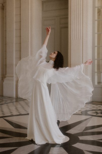 Atelier Swan - Robes de mariée - Photos : Juli Etta - Blog mariage : La mariée aux pieds nus