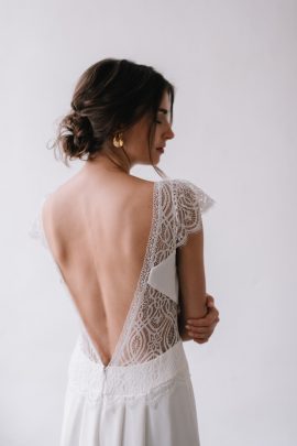 Aurélia Hoang - robes de mariée - Collection 2018 - Blog mariage : La mariée aux pieds nus