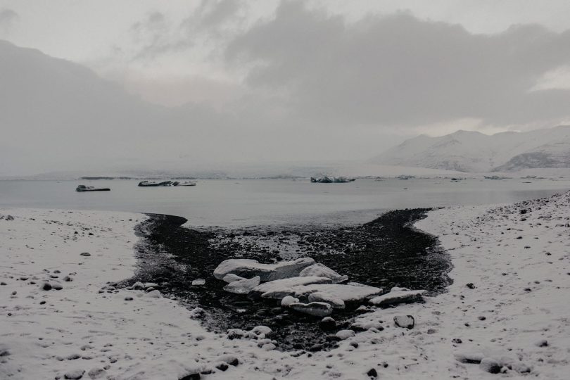 Organiser son voyage de noces en Islande avec Guide to Iceland - Photos : Baptiste Hauville - Blog mariage : La mariée aux pieds nus