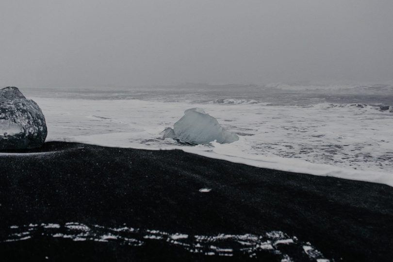 Organiser son voyage de noces en Islande avec Guide to Iceland - Photos : Baptiste Hauville - Blog mariage : La mariée aux pieds nus