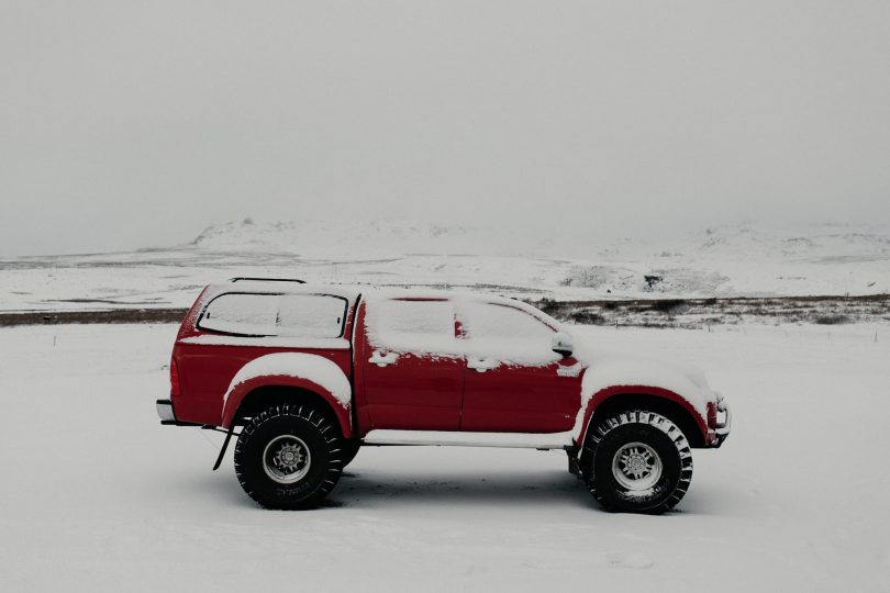 Organiser son voyage de noces en Islande avec Guide to Iceland - Photos : Baptiste Hauville - Blog mariage : La mariée aux pieds nus