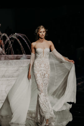 Pronovias - Collection 2018 - Barcelona Bridal Week - La mariée aux pieds nus - Photos : The Quirky