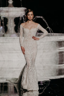 Pronovias - Collection 2018 - Barcelona Bridal Week - La mariée aux pieds nus - Photos : The Quirky