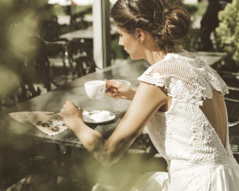 Bebas Closet - Robes de mariée - Collection 2018 - A découvrir sur le blog mariage www.lamarieeauxpiedsnus.com