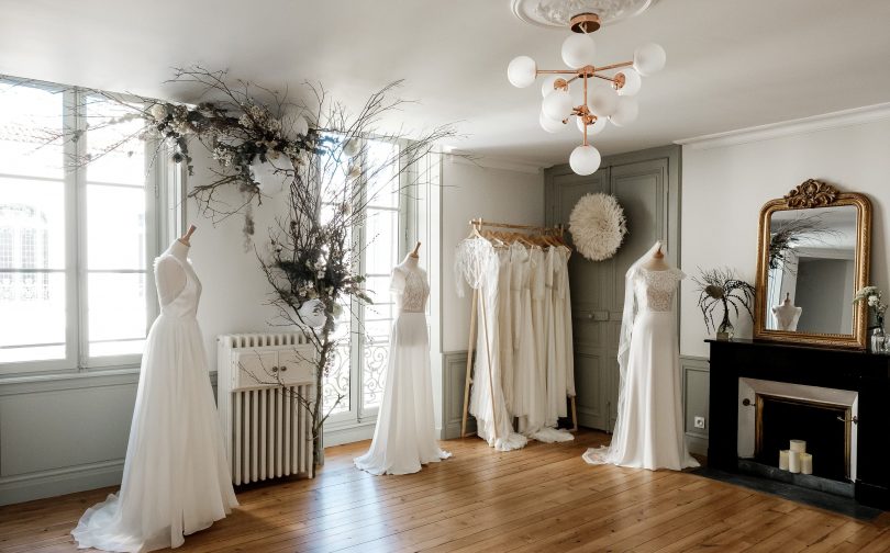 Blanche - Showroom de robes de mariée à La Rochelle - Blog mariage : La mariée aux pieds nus