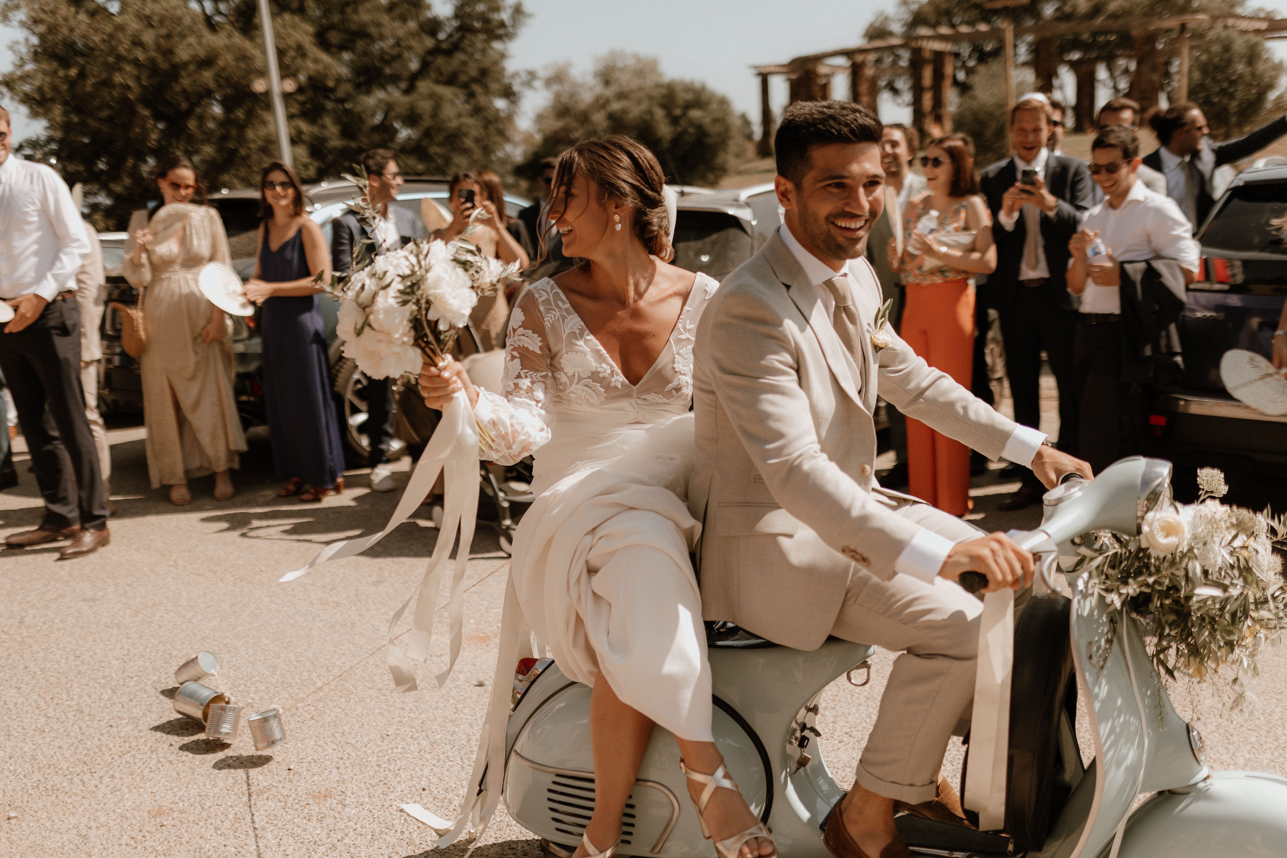 Blandin & Delloye - costumes de marié - Blog mariage : La mariée aux pieds nus