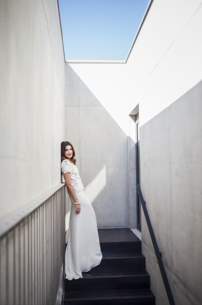 Olympe - Mariage - Photos : Rue Valfère - La mariée aux pieds nus