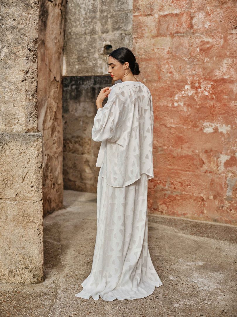 Camille Marguet - Robes de mariée - Collection 2022 - Photos : Fabien Courmont - Blog mariage : La mariée aux pieds nus