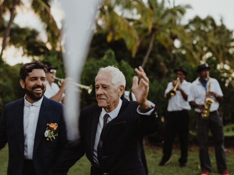 Un mariage végétal à La Réunion - A découvrir sur le blog mariage www.lamarieeauxpiedsnus.com - Photos : Capyture