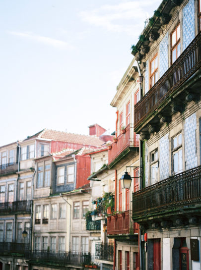 Capyture - A la decouverte de la ville de Porto - La mariee aux pieds nus