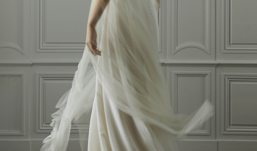 Céline de Monicault - Robes de mariée - Collection 2018 - Blog mariage : La mariée aux pieds nus