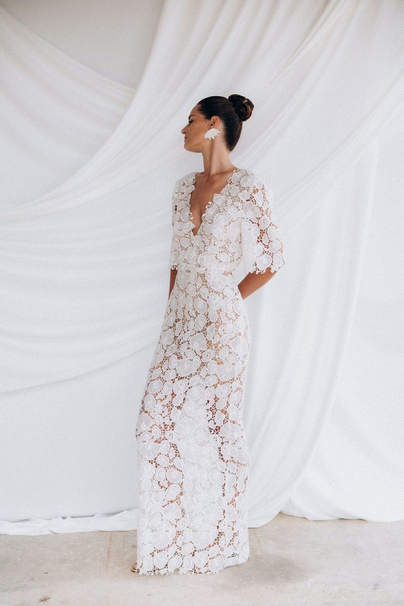 Céline Ménard - Robes de mariée - Collection 2026 - Photos : Mathilde B - Blog mariage : La mariée aux pieds nus
