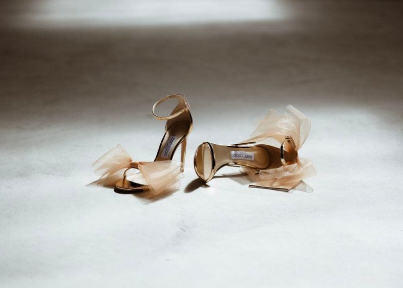 Comment bien choisir vos chaussures de mariée ? - Blog mariage : La mariée aux pieds nus