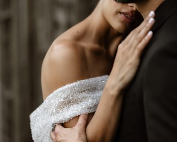 Comment profiter des préparatifs le matin de votre mariage ? - Blog mariage : La mariée aux pieds nus