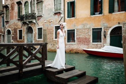 Constance Fournier - Robes de mariée - Collection 2017 - A découvrir sur le blog mariage www.lamarieeauxpiedsnus.com