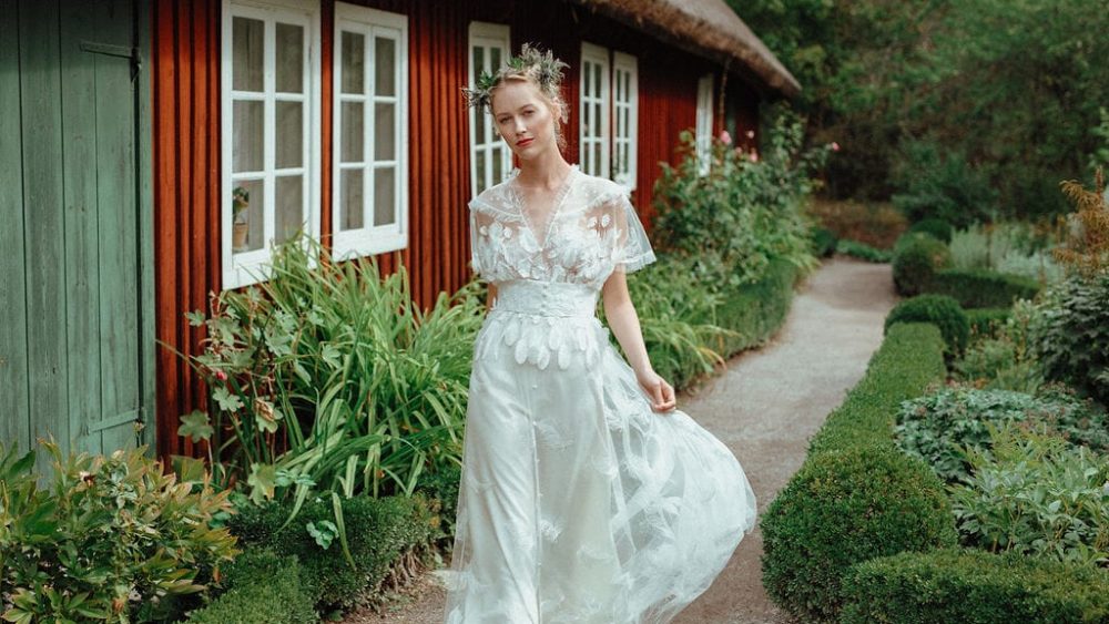Constance Fournier - Robes de mariée - Collection 2019 - Photos : PierGab - Blog mariage : La mariée aux pieds nus