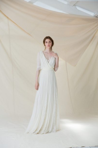 Cortana - Robes de mariée - Blog mariage : La mariée aux pieds nus