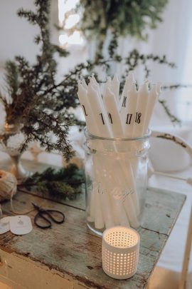 Une décoration de Noël simple et végétale - Photos : Alexandra Maldémé - Blog mariage : La mariée aux pieds nus