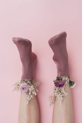 Delicate woman - Un mariage en rose et blanc - Photos : Chloé Fayollas - Blog mariage : La mariée aux pieds nus