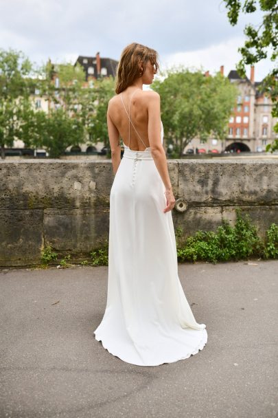 Donatelle Godart - Robes de mariée - Collection 2025 - Blog mariage : La mariée aux pieds nus