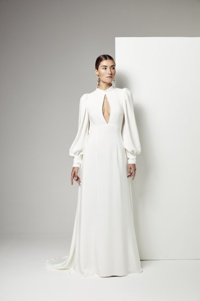 Elise Martimort - Robes de mariée -Collection 2022 - Blog mariage : La mariée aux pieds nus
