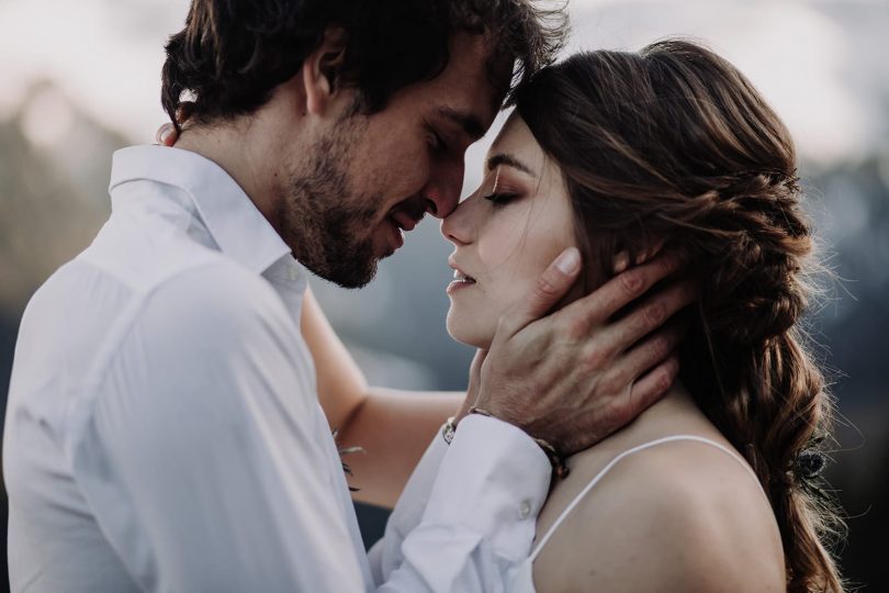 Un elopement au Gite du Passant dans les Alpes - Photos : Sidonie Vidal - Blog mariage : La mariée aux pieds nus