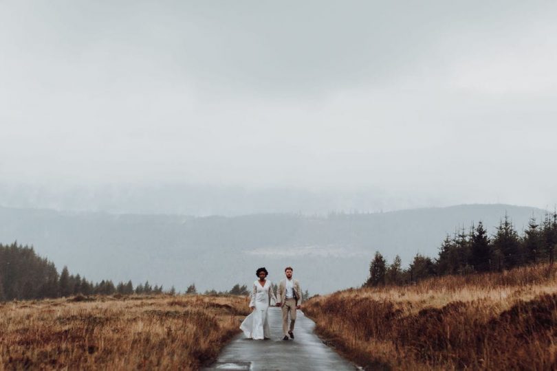 Un mariage en petit comité en Ecosse - Photos : Blossom and Co - Blog mariage : La mariée aux pieds nus