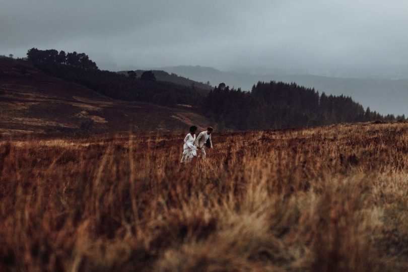 Un mariage en petit comité en Ecosse - Photos : Blossom and Co - Blog mariage : La mariée aux pieds nus