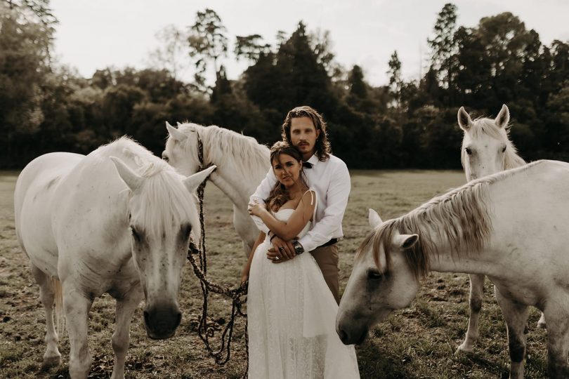 Un elopement en Camargue - Photos : Wendy Jolivot - Wedding planner : Your Eco Story - Blog mariage : La mariée aux pieds nus