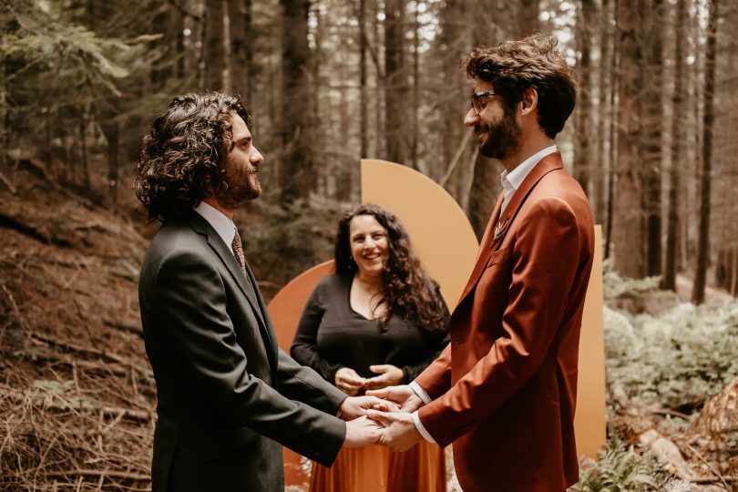 Un elopement en forêt - Photos : Klem Photographie - Décoration : Majenia - Blog mariage : La mariée aux pieds nus