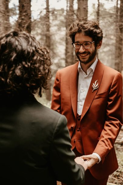 Un elopement en forêt - Photos : Klem Photographie - Décoration : Majenia - Blog mariage : La mariée aux pieds nus