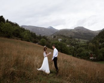 Un elopement dans le Mercantour - Photos : Marie Dubrulle - Blog mariage : La mariée aux pieds nus