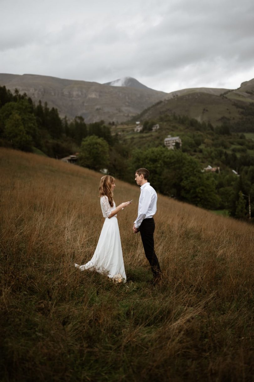 Un elopement dans le Mercantour - Photos : Marie Dubrulle - Blog mariage : La mariée aux pieds nus