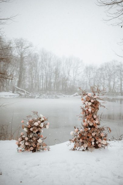 Un elopement sous la neige en hiver - Photos : Marie Dubrulle - Blog mariage : La mariée aux pieds nus