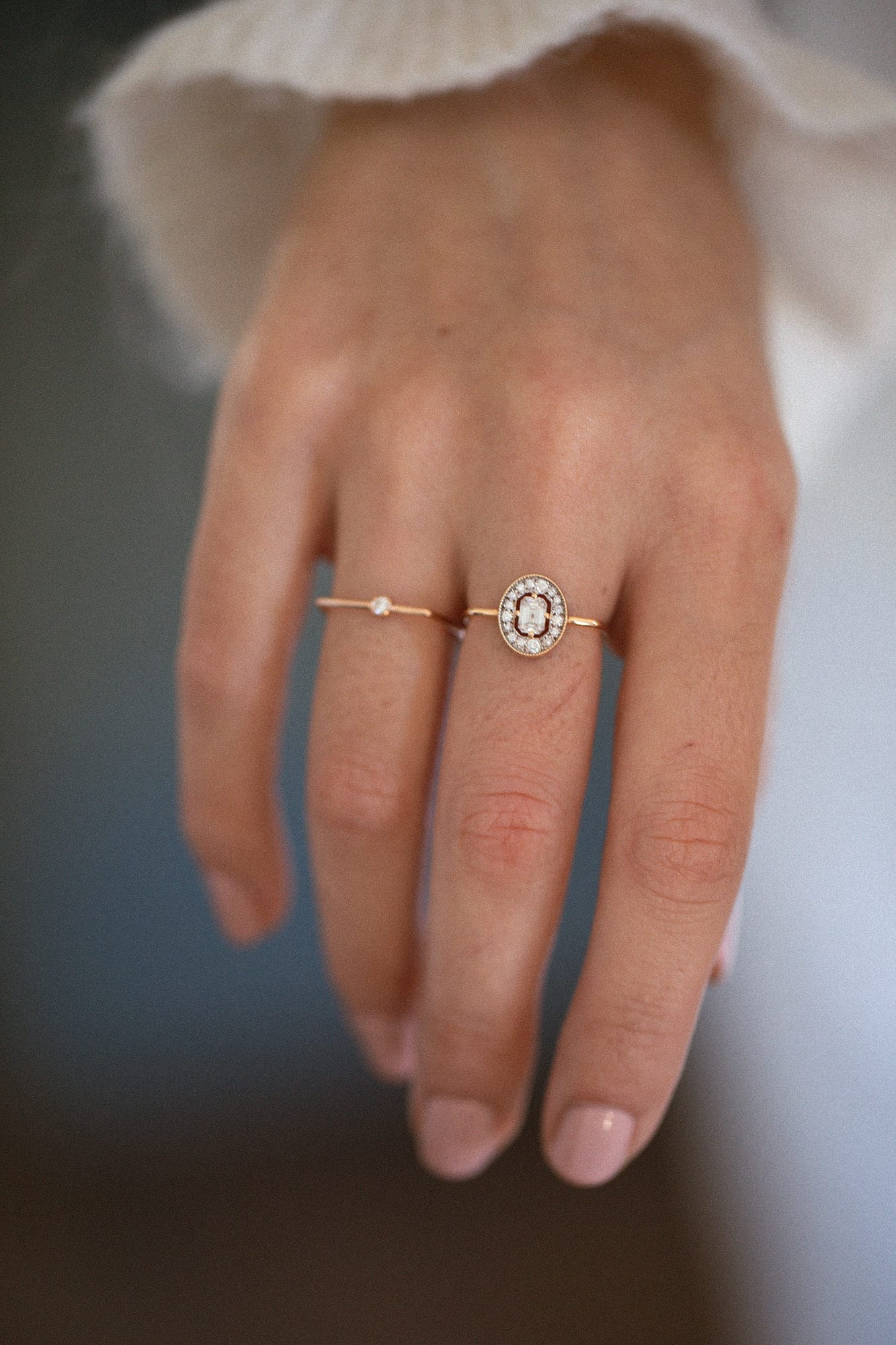 Emanuelle D'Ortoli - Joaillerie mariage - Bagues de fiancailles et alliances de mariage - Blog mariage : La mariée aux pieds nus