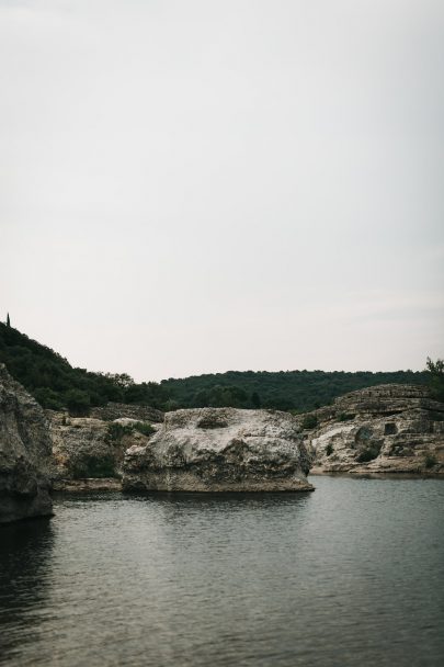 Une séance engagement en Ardèche - Photos : Neupap Photography - A découvrir sur le blog mariage La mariée aux pieds nus