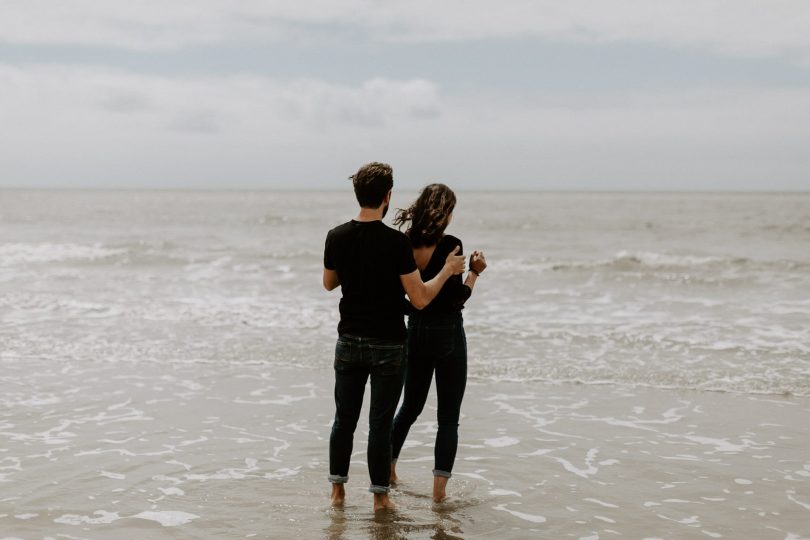 Une séance engagement sur la Côte Atlantique près de Noirmoutier - Photos : Mademoiselle Do - Blog mariage : La mariée aux pieds nus