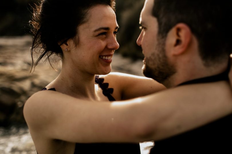 Une séance engagement sur la plage - Photos : Lorenzo Accardi - Blog mariage : La mariée aux pieds nus