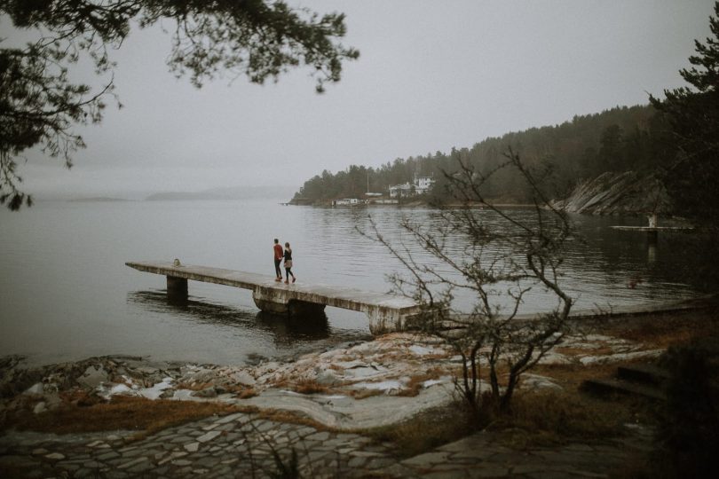 Une séance engagement en Norvège - Photos : Emilia and Valentin - Blog mariage : La mariée aux pieds nus