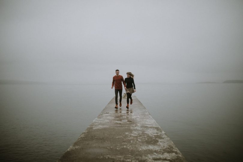 Une séance engagement en Norvège - Photos : Emilia and Valentin - Blog mariage : La mariée aux pieds nus