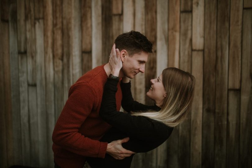 Une séance engagement en Norvège - Photos : Emilia and Valentin - Blog mariage : La mariée aux pieds nus