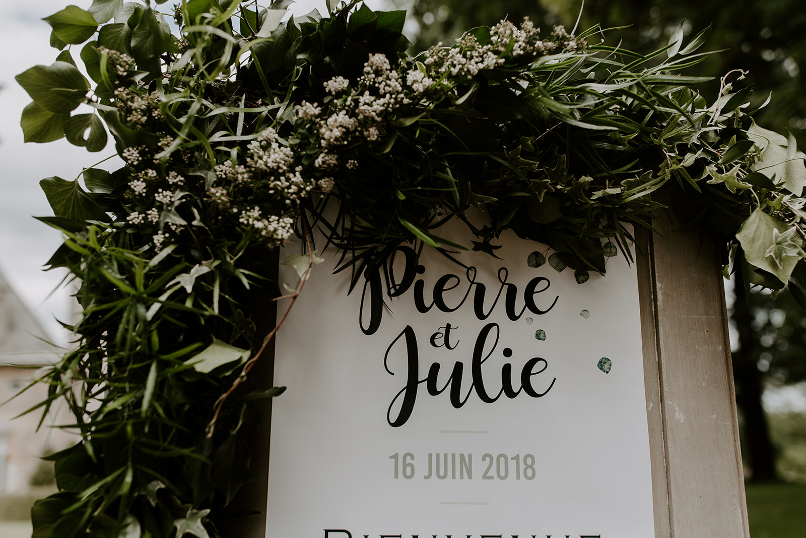 Folie Douce - Artisan Fleuriste - La mariée aux pieds nus