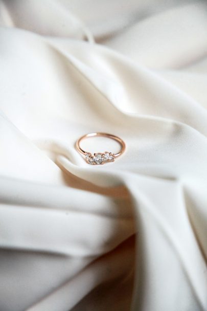 Héloïse et Abélard : joaillerie moderne et inspirée - Blog mariage : La mariée aux pieds nus