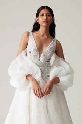 Hermione de Paula - Robes de mariée - Collection 2022 - Blog mariage : La mariée aux pieds nus