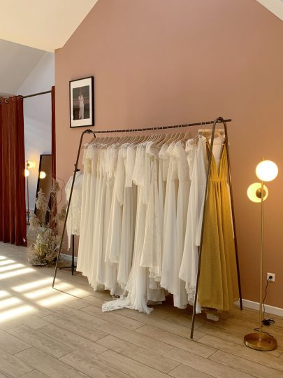Inspire : Showroom de robes de mariée à Mulhouse - Blog mariage : La mariée aux pieds nus