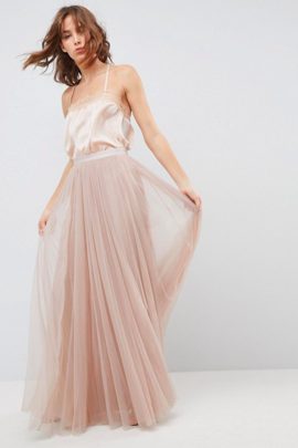 Dress code mariage en rose - Idées de tenues pour les invités et demoiselles d'honneur : Blog mariage : La mariée aux pieds nus