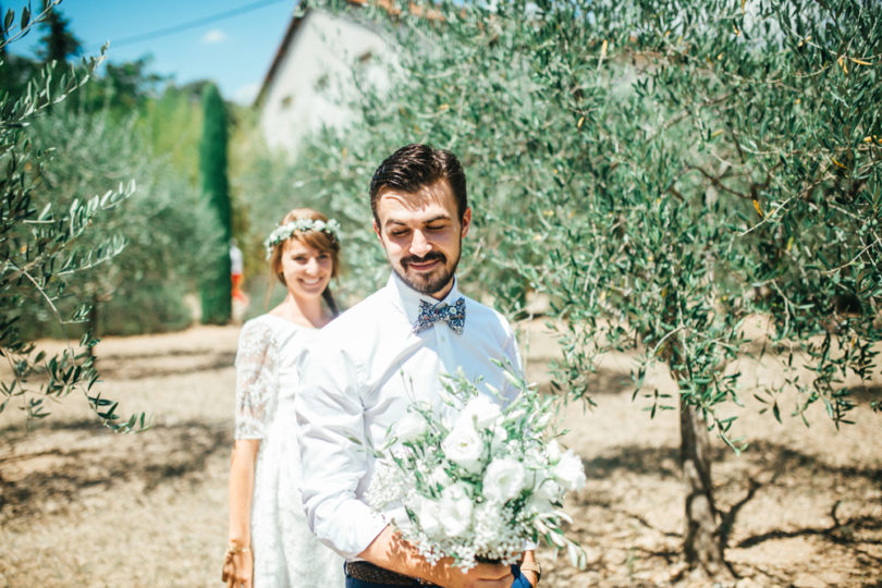 La mariée aux pieds nus - Un mariage simple et champêtre dans le Var - Photos : Karimage