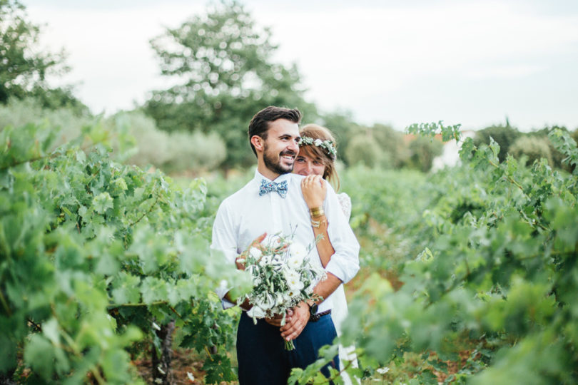 La mariée aux pieds nus - Un mariage simple et champêtre dans le Var - Photos : Karimage