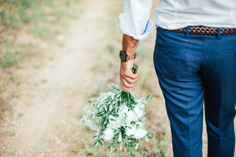 La mariée aux pieds nus - Un mariage simple et champêtre dans le Var - Photos : Karimage